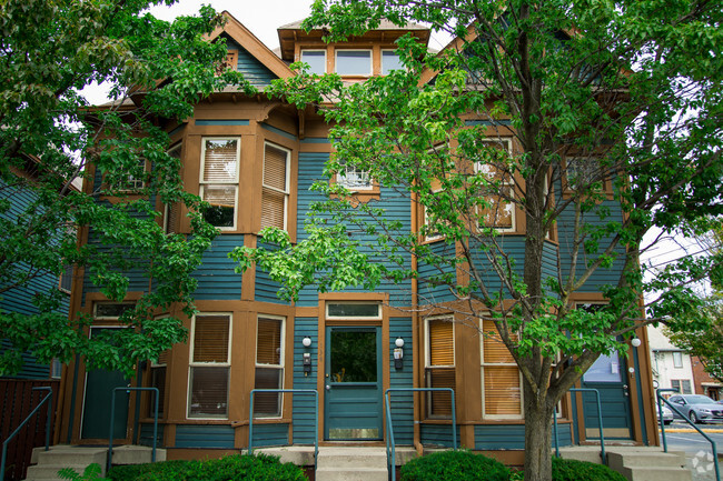 Building Photo - St. Joseph Flats Rental