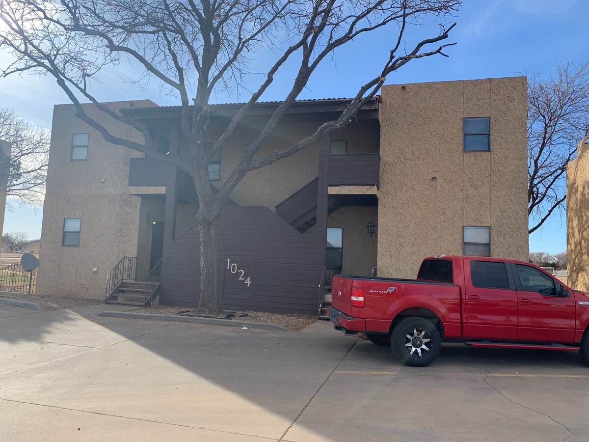 Photo - 1024 Mockingbird Ln