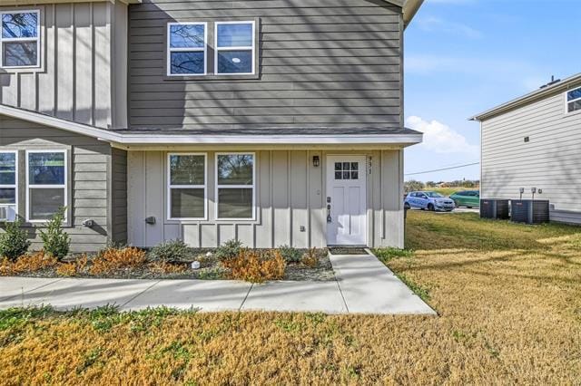 Photo - 933 River Rd