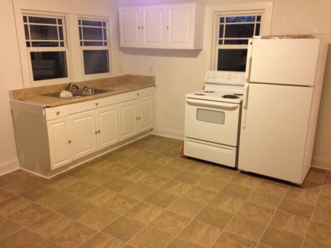 807 Keller Ave