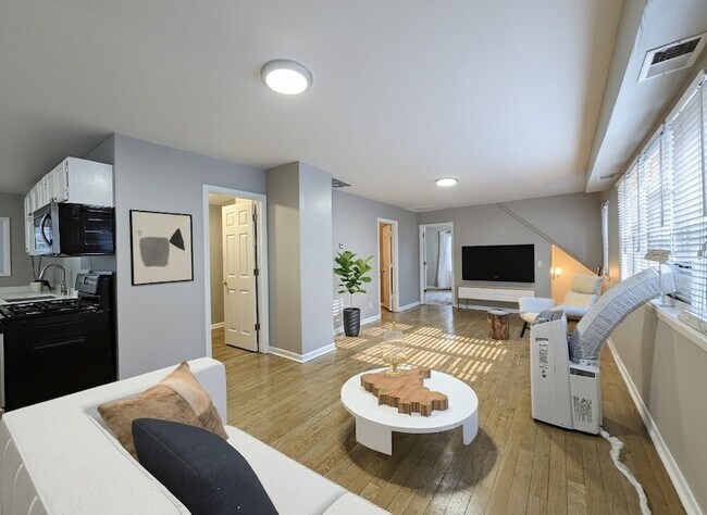 Photo - 2623 N Emmett St