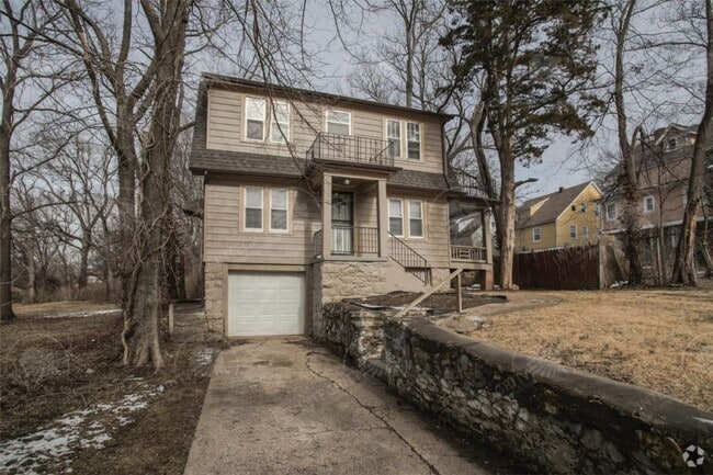 Building Photo - 3708 E 61st St Rental