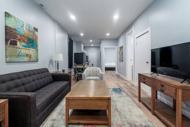 Photo - 1556 N La Salle Dr Unit FL2-ID1031479P