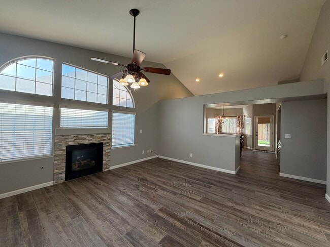 Photo - 2785 E Shea Dr