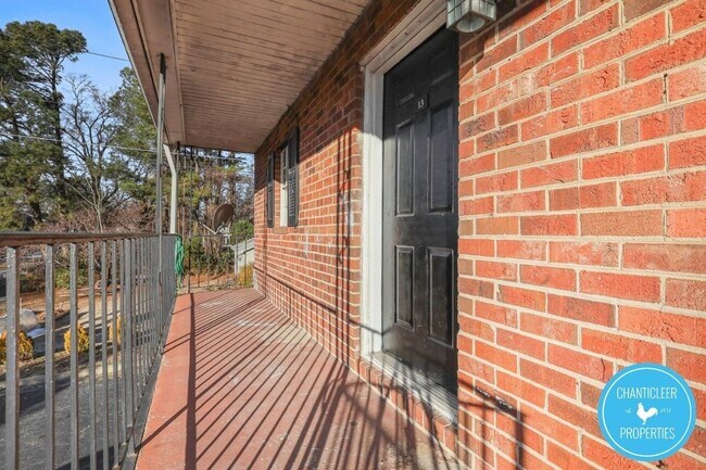 Photo - 113 Florence St Unit 7