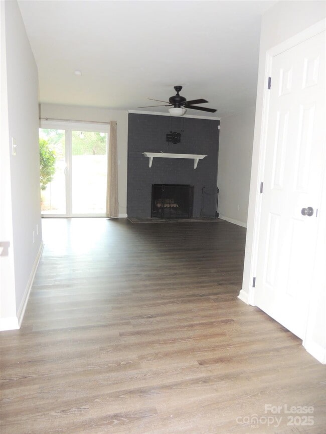 Photo - 9252 Kings Canyon Dr