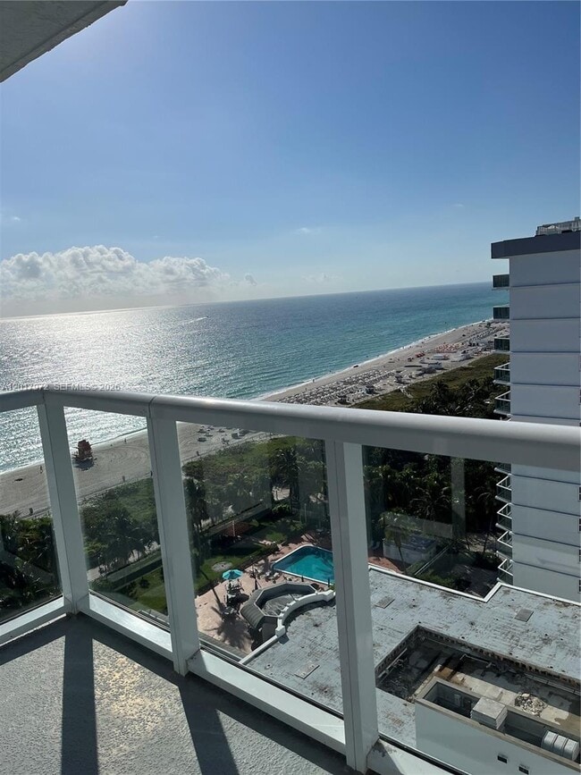 Photo - 2457 Collins Ave Unit PH-5
