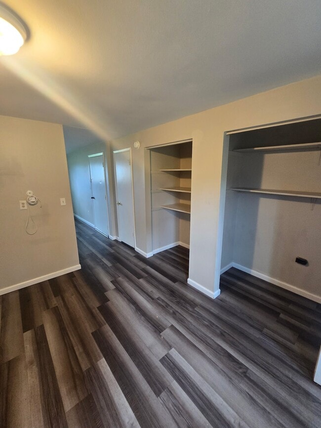 Photo - 6533-6545 Conway Dr Unit 6537