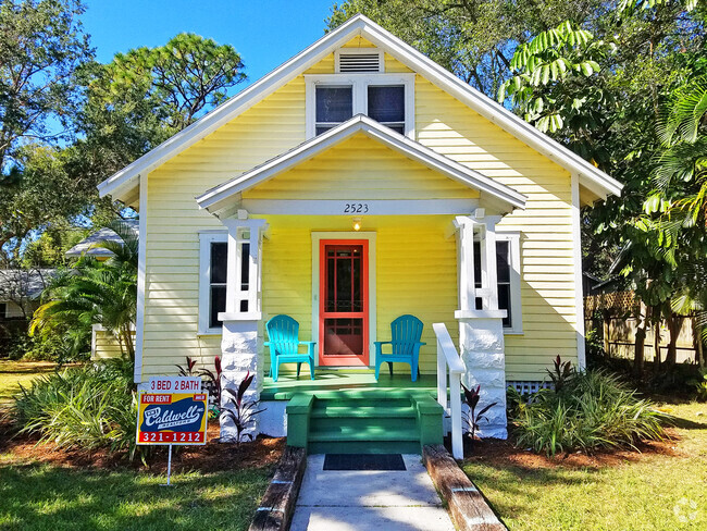 Building Photo - Classic Gulfport Farmhouse