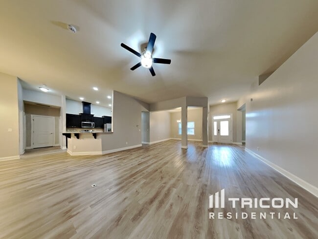 Photo - 2312 Joneshurst Wy