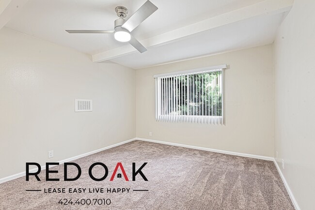 Building Photo - 1375 W San Bernardino Rd