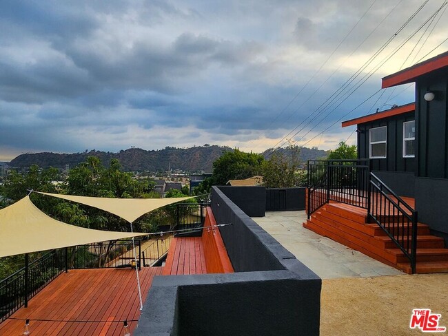 Building Photo - 3015 Future Pl