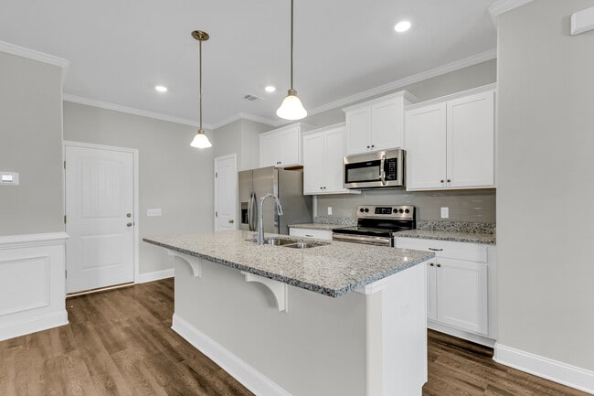 Photo - 110 Birch Cir