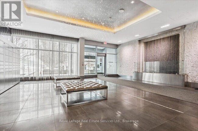 Photo - 65 Speers Rd Unité 1902