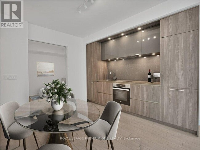 Photo - 15 Mercer St Unit 710