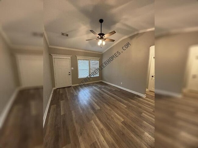 Photo - 30 Woodhaven Dr