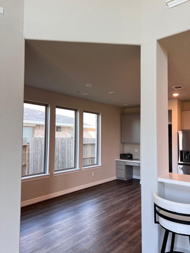 Photo - 3438 Acacia Grv Ln