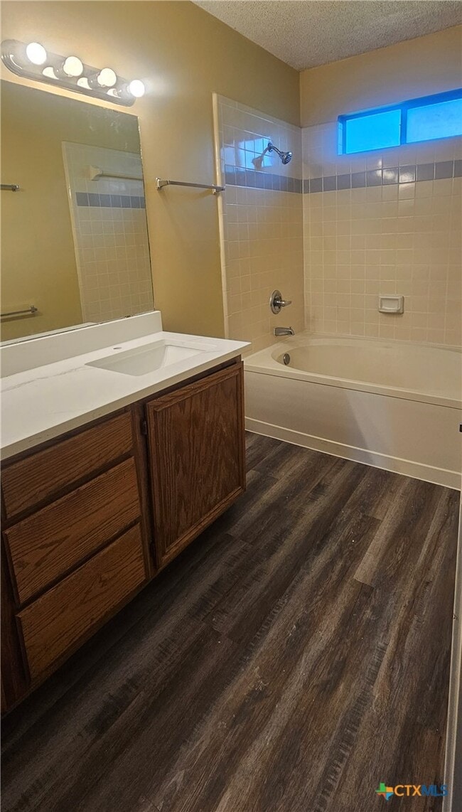 Building Photo - 307 Eichelberger Dr