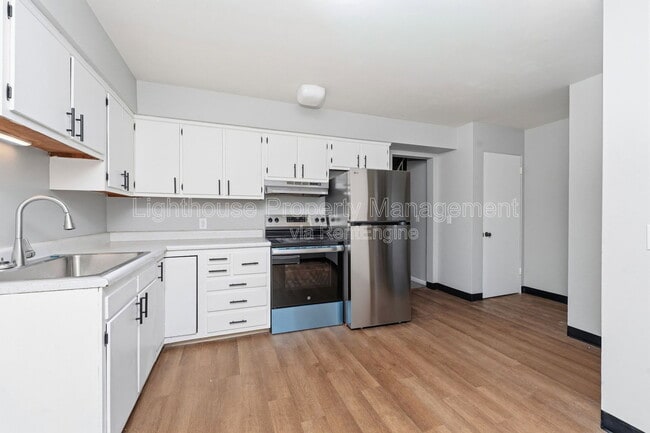 Photo - 1926 Sunnyside Dr