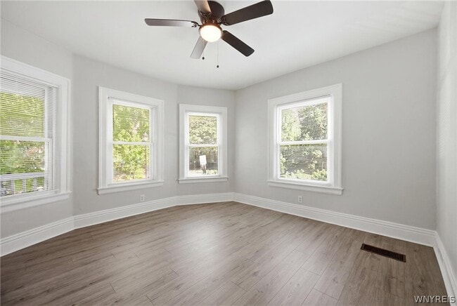 Photo - 80 Anderson Pl