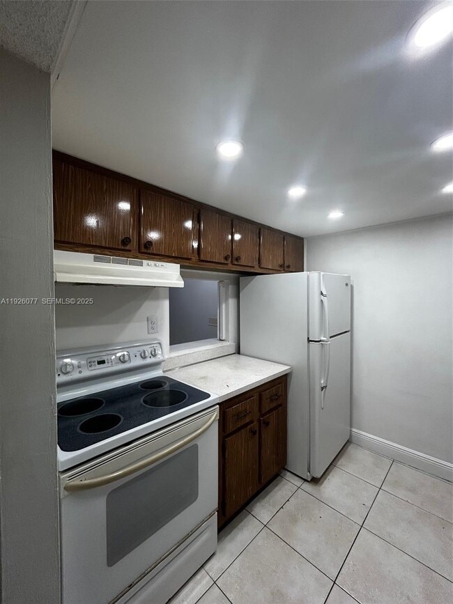 Photo - 14311 N Kendall Dr Unit 103A
