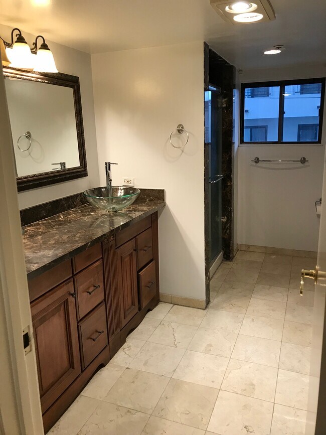 Photo - 10660 WILSHIRE Blvd Unidad 0309