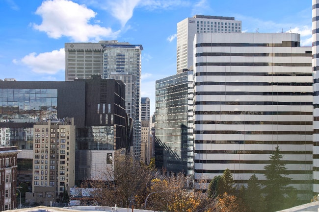 Photo - 312 E Olive Pl