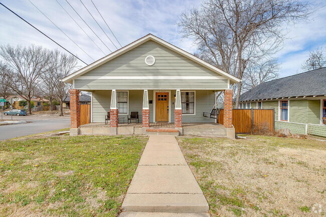 Building Photo - 2262 Washington Ave Rental