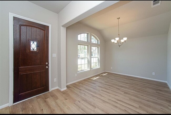 Photo - 2926 Grand Hawthorne Rd