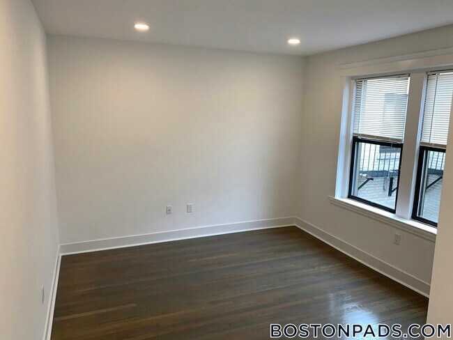 Photo - 11 Peterborough St Unidad 21