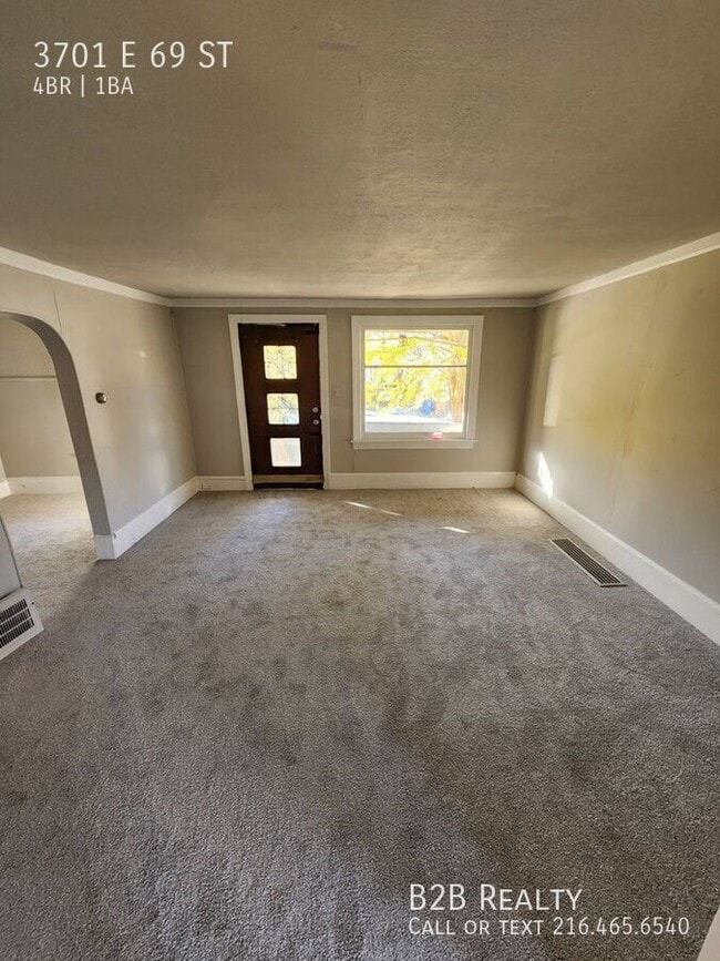 Photo - 3701 E 69th St