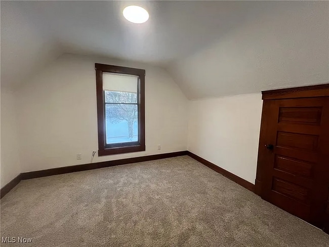 Photo - 275 Cornell Ave