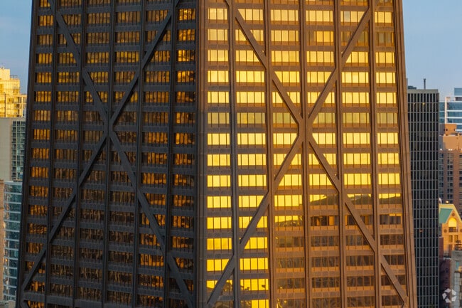 Alternate - 175 E Delaware Pl