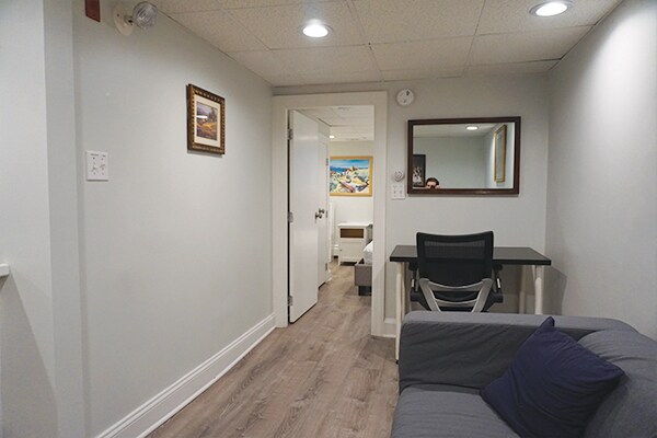 Photo - 25 Lambert St Unit B