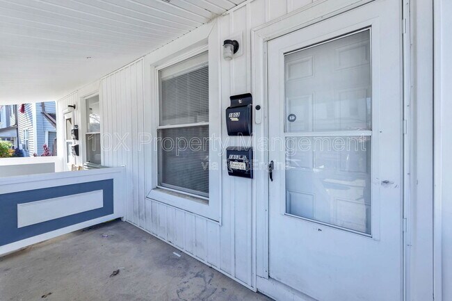 Photo - 1803 S 6th St