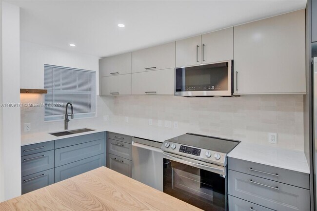 Photo - 54 Isle of Venice Dr Unit 7