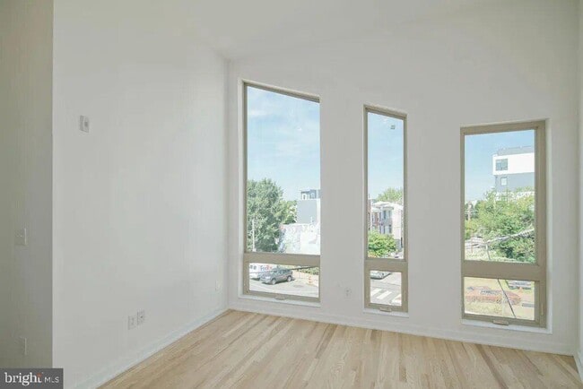 Photo - 2331 Frankford Ave Unit 3
