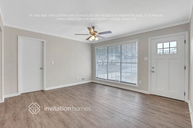 Photo - 1555 Mountain View Cir NW