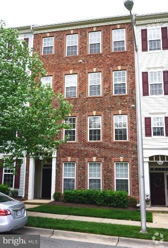 Building Photo - 944 Orchard Ridge Dr Rental