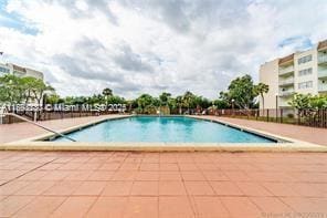 Photo - 6960 Miami Gardens Dr Unidad 2-420