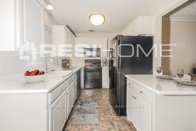 Photo - 1008 N 4th St