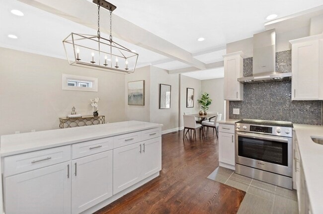 Photo - 15 Richard St Unit 1