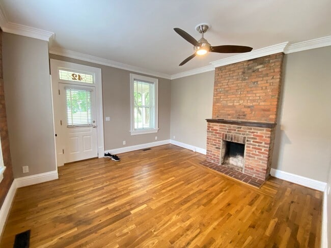 Photo - 42 E 3rd Ave Unidad 42