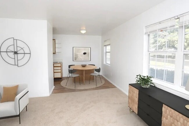 Photo - 6110 Cricklewood Dr