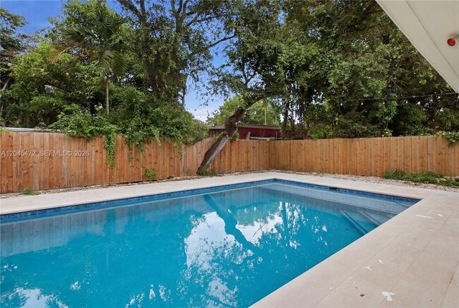 Photo - 14325 NE 8th Ave