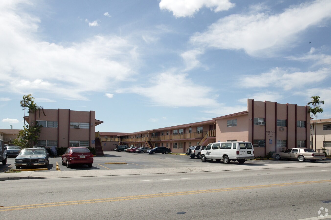 Photo - West Plaza Apartments