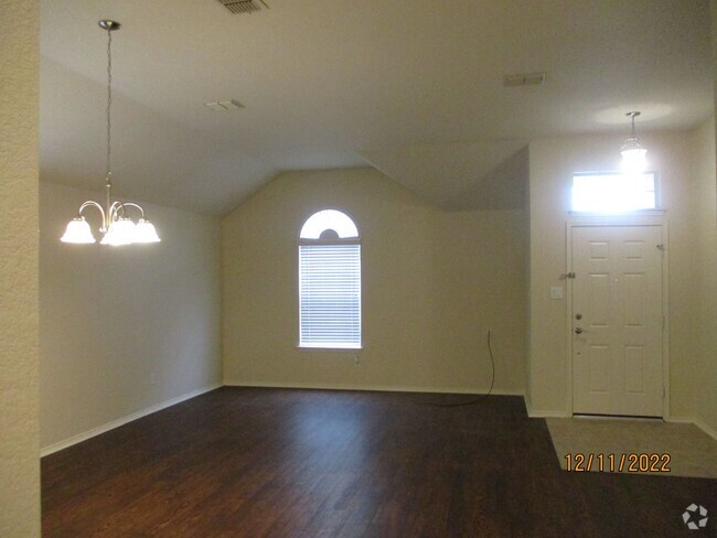 Building Photo - 5144 Waterview Ct Rental