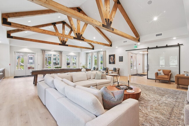 RENDER Turner Lake by Crescent Communities
