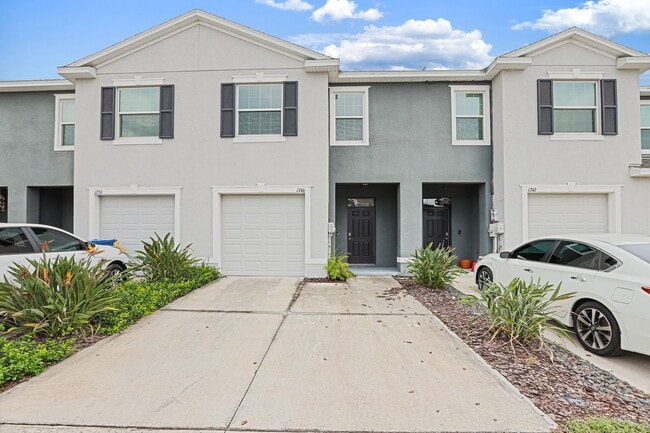 Building Photo - 1746 Hovenweep Rd