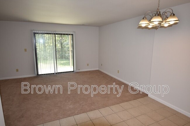 Photo - 244 Wickford Ct